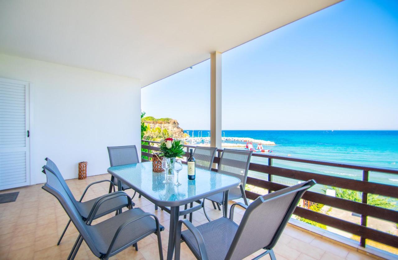 Paradiso Del Mare On The Beach By "Elite" Plános Екстериор снимка